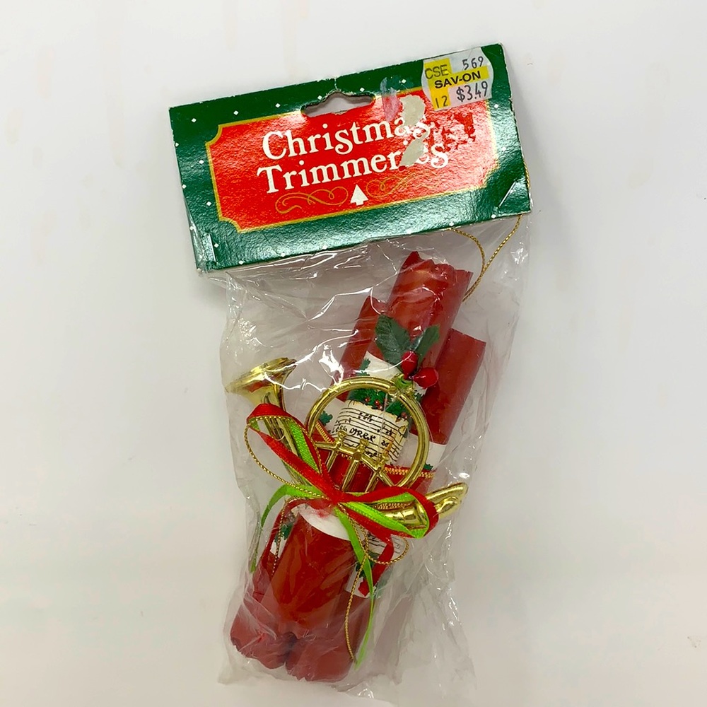 Scrolls w French Horn Christmas tree vtg ornament